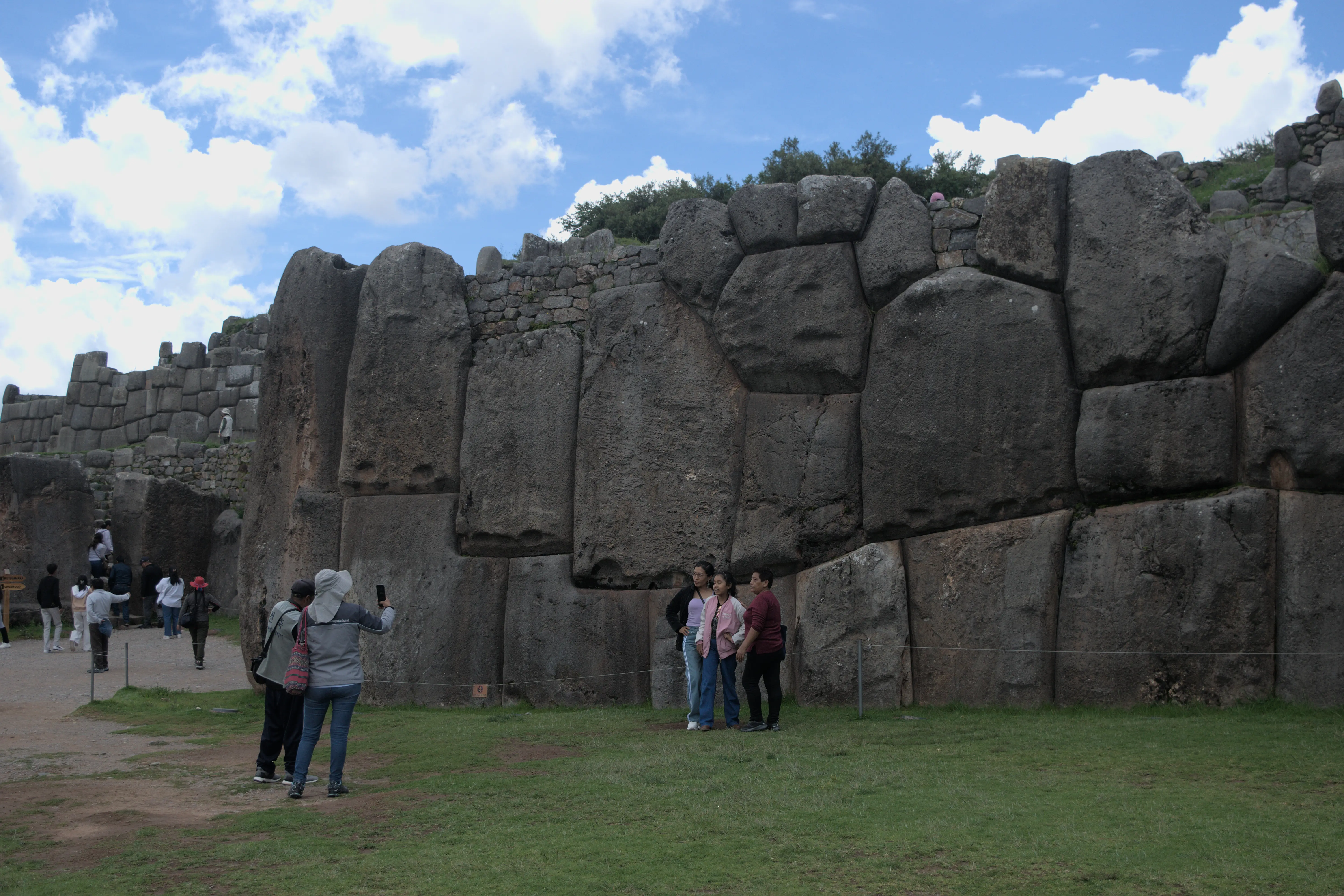 Sacsayhuayman Inca site | Qoricancha Expeditions Sacsayhuayman Inca site | Qoricancha Expeditions