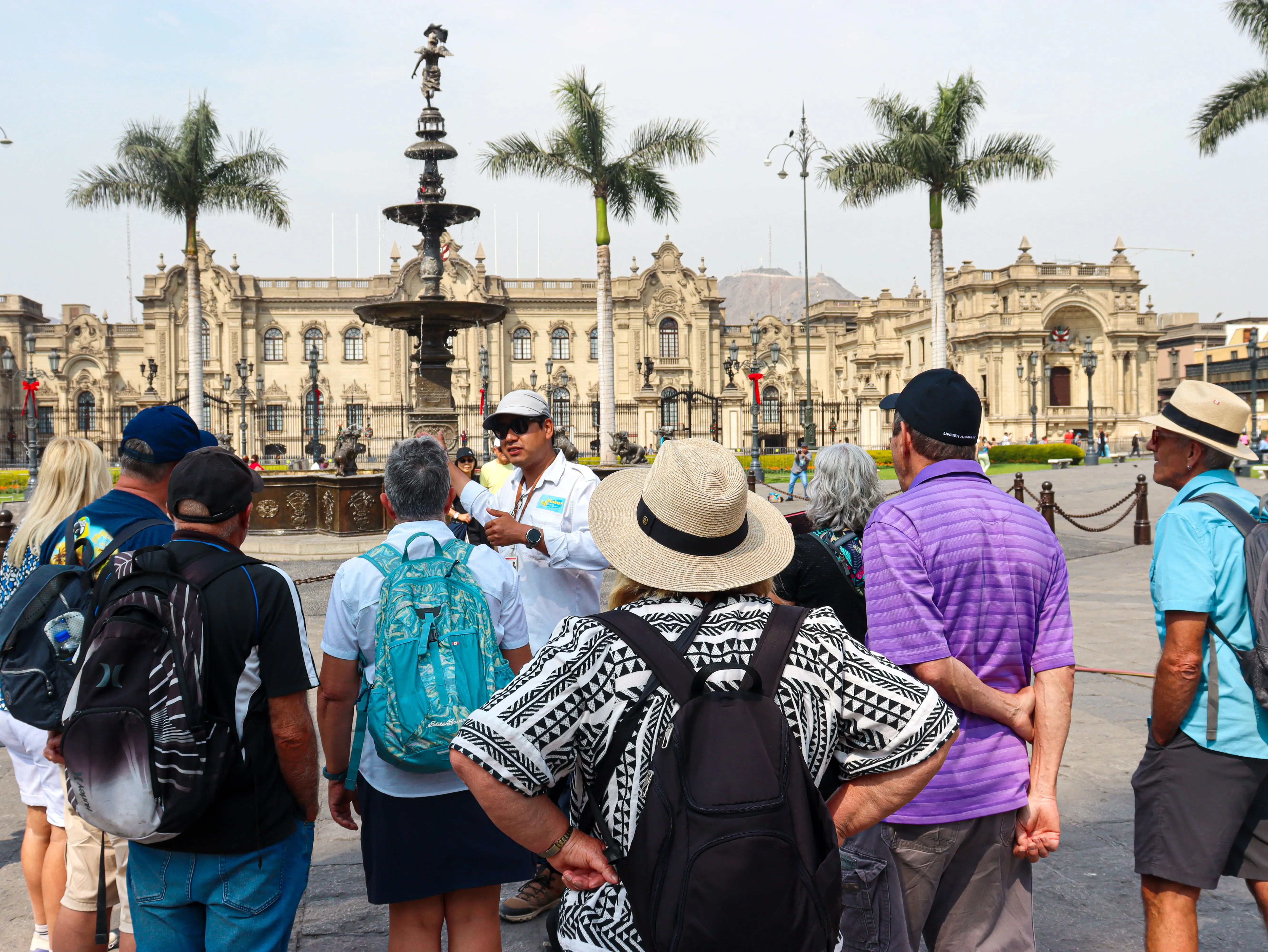 Guided tour in Lima’s historic downtown with colonial buildings and plazas.